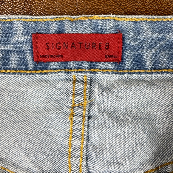 ASOS Signature8 High Rise Take The Short Cut Denim. SZ:S. - Picture 9 of 11